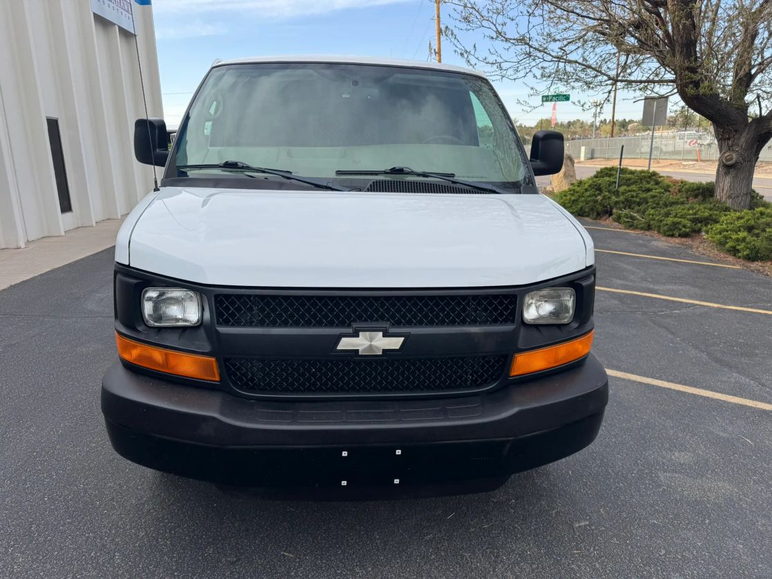 chevrolet express cargo 2008 1GCHG35C181206078 image chevrolet express cargo 2008 1GCHG35C181206078 image